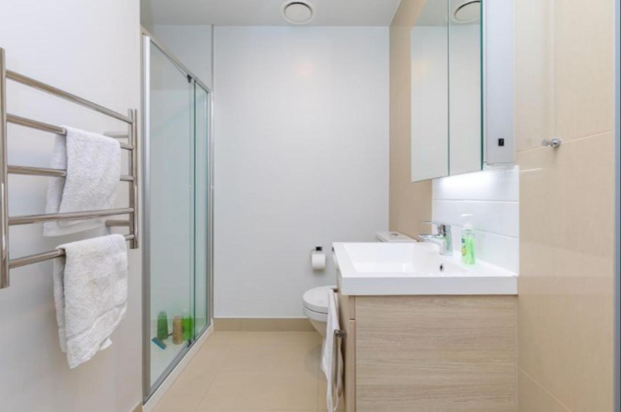 Modern 2 Bedroom Apartment 1 Minute To Skytower Auckland Zewnętrze zdjęcie